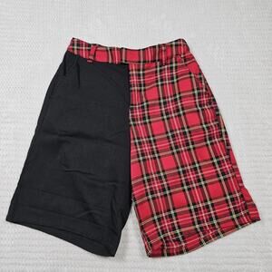 Hot Topic Shorts Mens Small Split Red Plaid & Black Goth Punk Emo Grunge